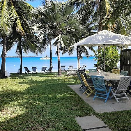Fantastic Spacious Beachfront Villavacances Grand-Baie Eksteriør bilde