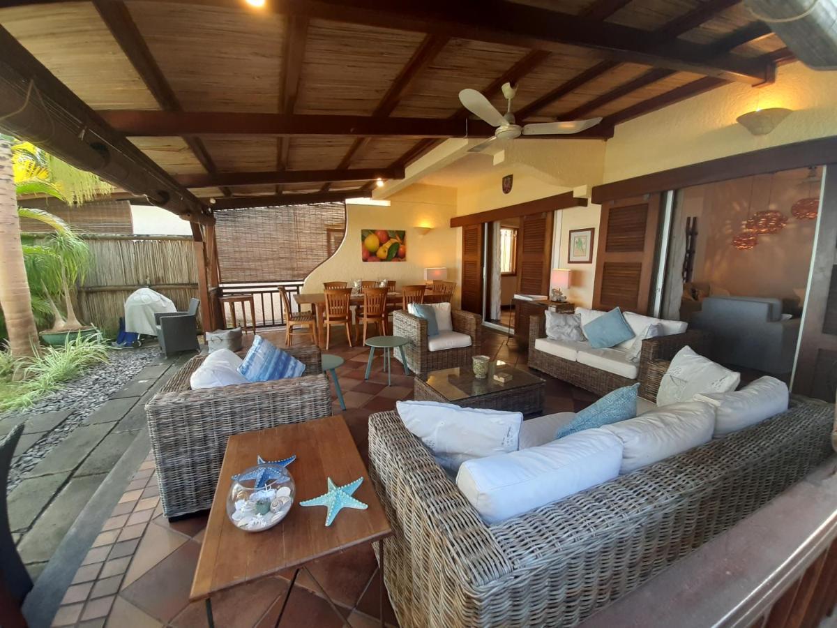 Fantastic Spacious Beachfront Villavacances Grand-Baie Eksteriør bilde
