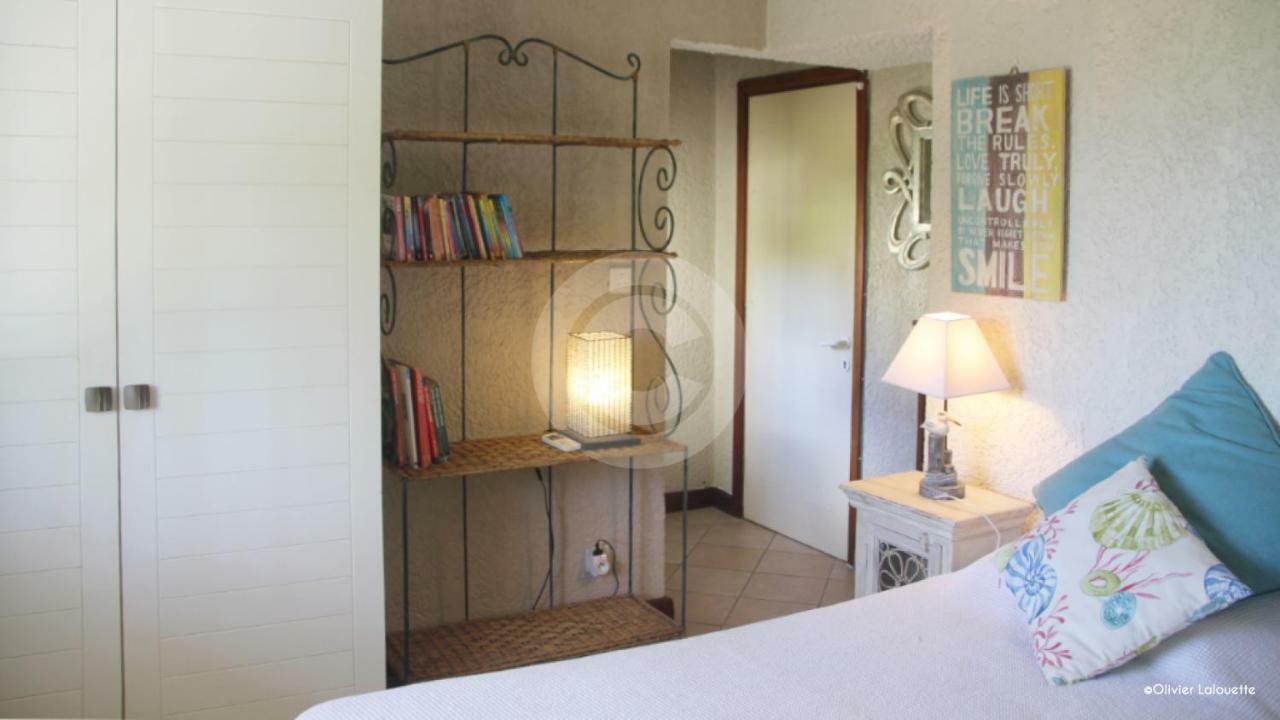 Fantastic Spacious Beachfront Villavacances Grand-Baie Eksteriør bilde